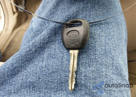 2006 Kia Sedona Ex/Lx из США, поврежденный, VIN KNDMB233566052890